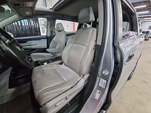Used 2021 Honda Odyssey EX-L image 8