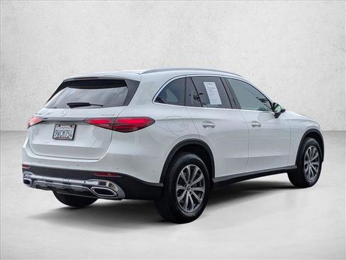 Used 2026 Mercedes-Benz GLC 300 4MATIC image 5