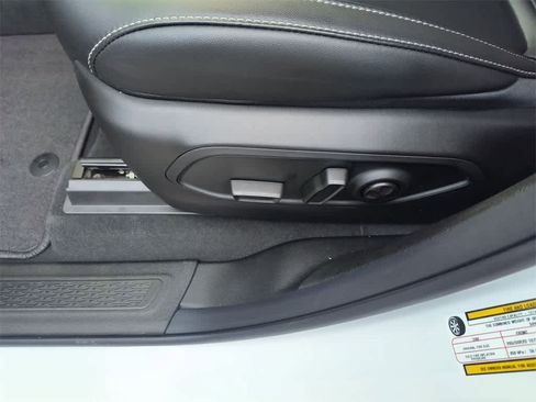 New 2025 Jeep Grand Cherokee L Limited w/ Trailer Tow Package image 12