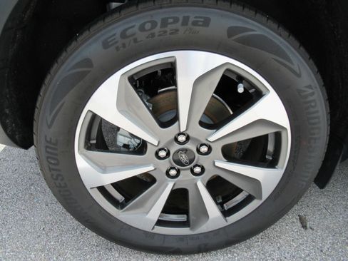 Used 2023 Ford Escape Platinum w/ Premium Technology Package AWD/4WD image 5