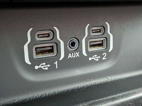 Used 2020 RAM 1500 Big Horn RWD image 21
