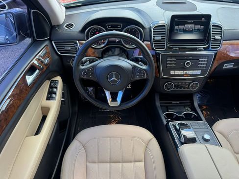 Used 2018 Mercedes-Benz GLS 450 4MATIC w/ Premium Package image 23