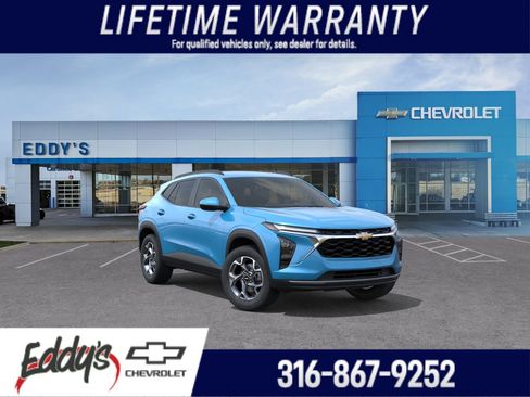 New 2026 Chevrolet Trax LT FWD image 1