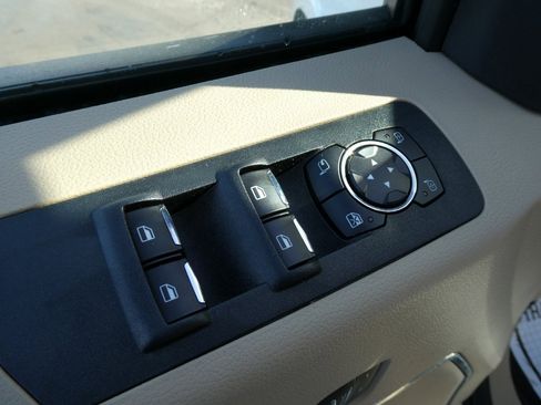 Used 2020 Ford F150 Lariat image 24