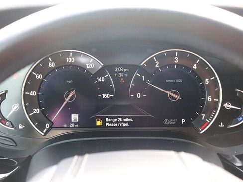 Used 2019 BMW 530i image 28