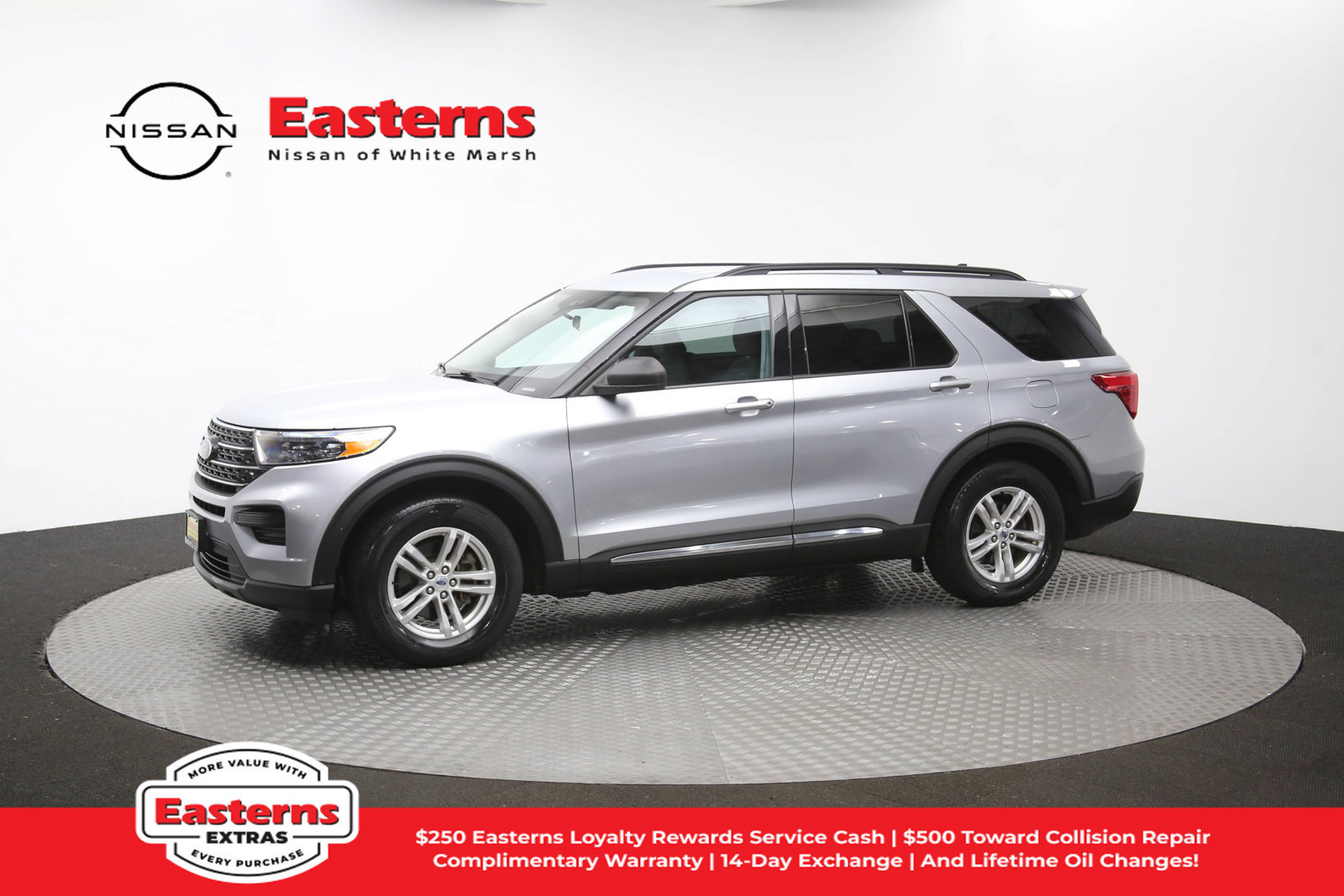 Used 2023 Ford Explorer XLT RWD image 52