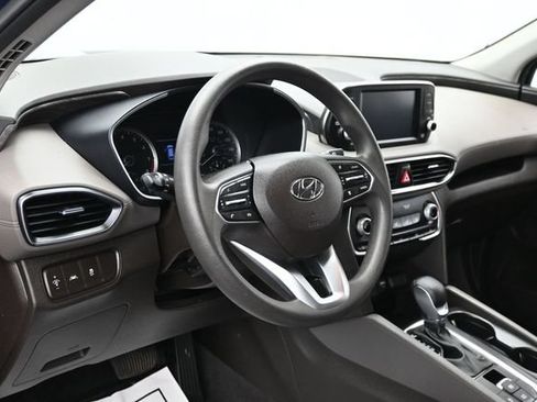 Used 2020 Hyundai Santa Fe SE FWD image 16
