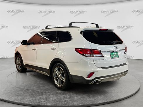 Used 2017 Hyundai Santa Fe Limited AWD/4WD image 4