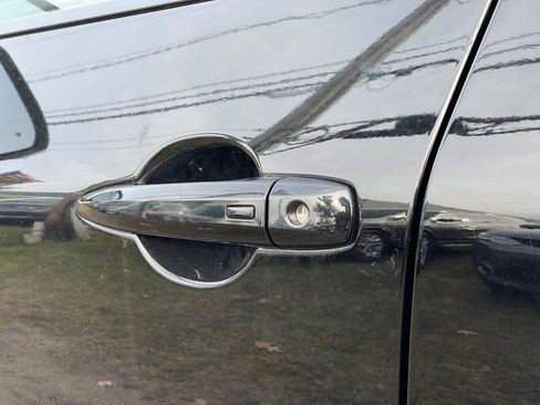 Certified 2021 Nissan Rogue SV w/ Premium Package image 29