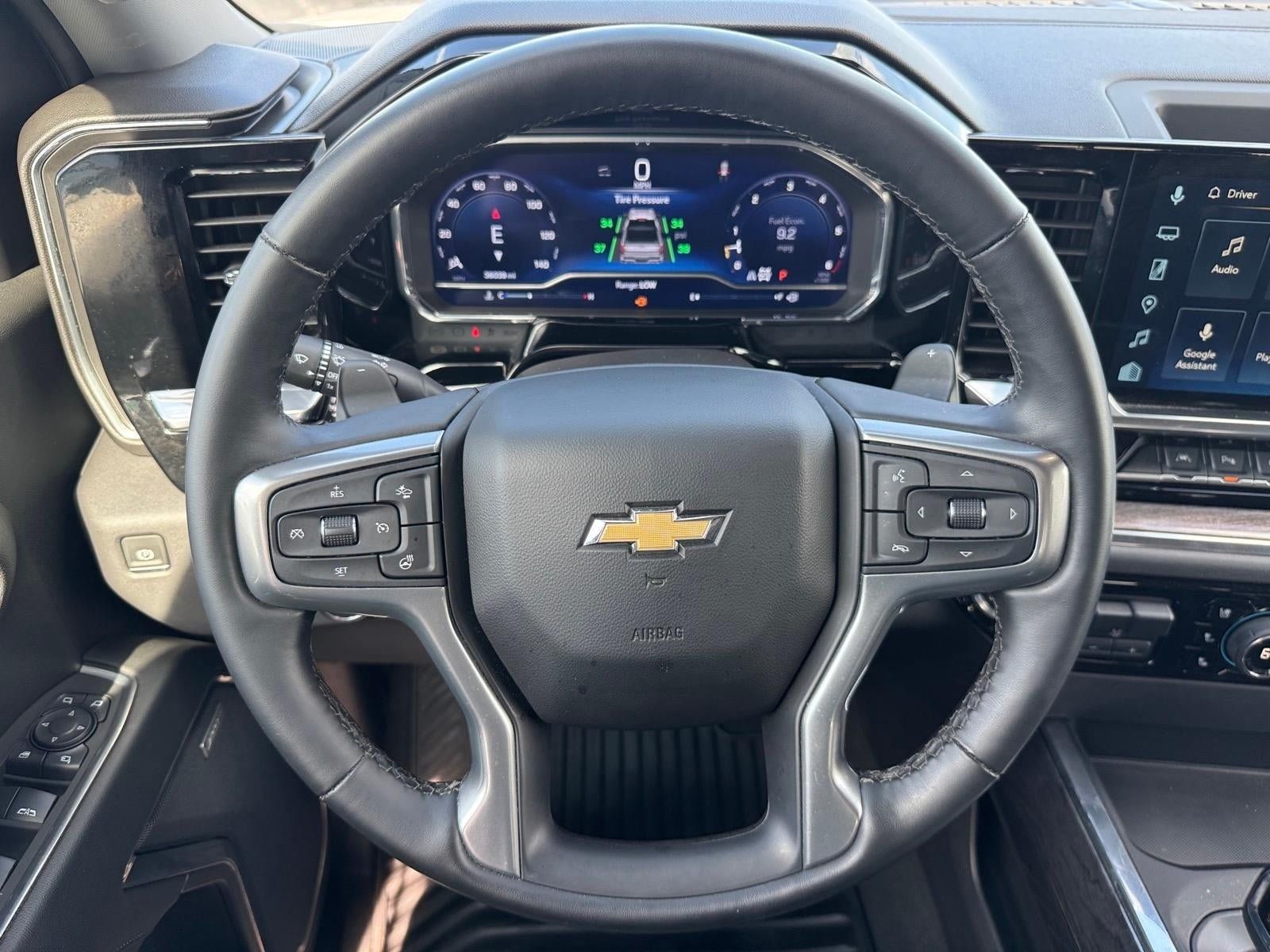 Used 2025 Chevrolet Silverado 1500 LTZ w/ Technology Package AWD/4WD image 9