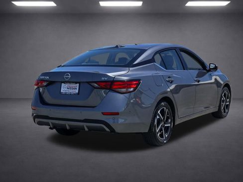Used 2024 Nissan Sentra SV FWD image 4