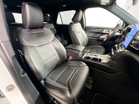 Used 2023 Ford Explorer ST w/ Equipment Group 401A image 31