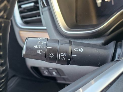 Used 2018 Honda CR-V Touring image 21