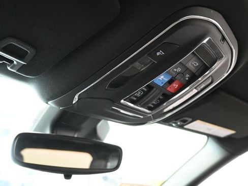 Used 2024 Jeep Grand Cherokee Altitude RWD image 24