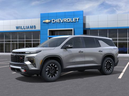 New 2026 Chevrolet Traverse Z71 w/ Enhanced Driving Package AWD/4WD image 2