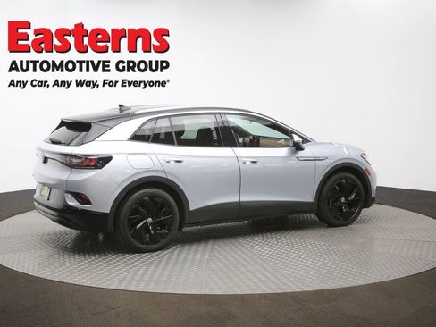 Used 2022 Volkswagen ID.4 Pro S w/ Gradient Package image 41