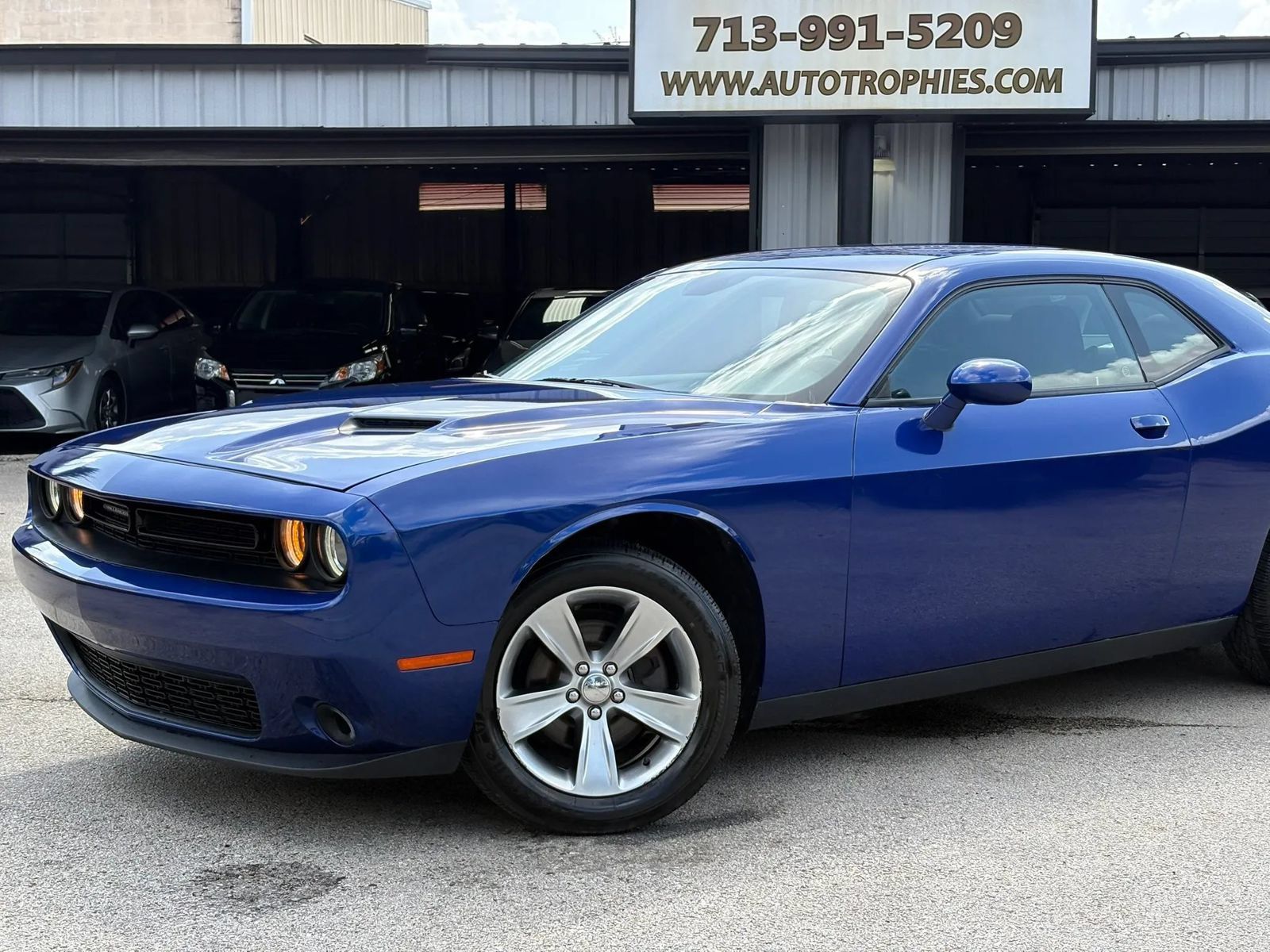 Used 2021 Dodge Challenger SXT RWD image 24