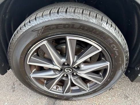 Used 2018 MAZDA CX-5 Touring w/ Preferred Equipment Package AWD/4WD image 39