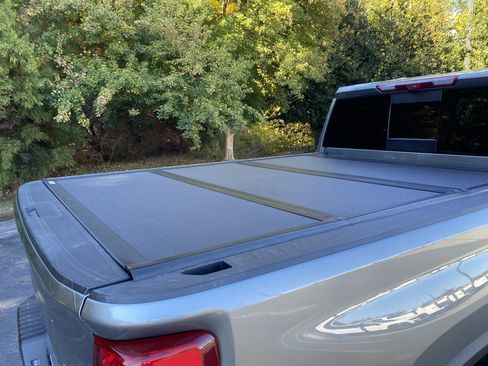 Used 2024 Chevrolet Silverado 2500 High Country w/ High Country Premium Package image 46