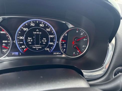 Used 2023 Chevrolet Traverse Premier w/ Redline Edition image 17