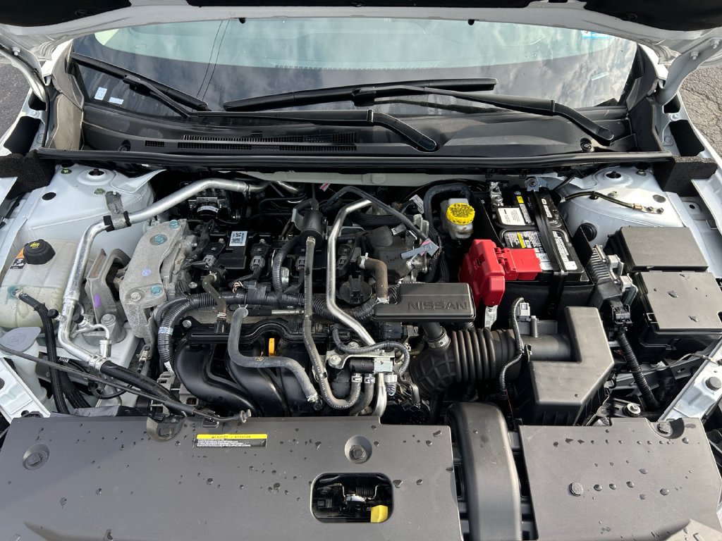 Used 2025 Nissan Sentra SV FWD image 19