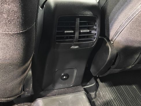 Used 2023 Ford Escape Active AWD/4WD image 27