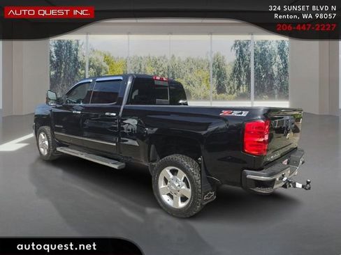 Used 2016 Chevrolet Silverado 2500 LTZ w/ LTZ Plus Package AWD/4WD image 7