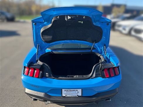Used 2024 Ford Mustang Premium image 21