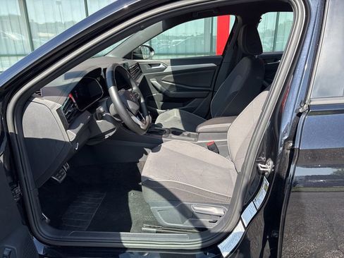 Used 2025 Volkswagen Jetta Sport FWD image 10