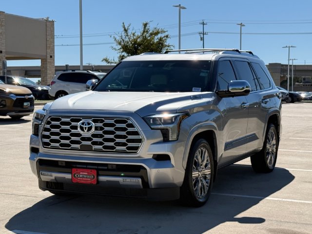 Used 2024 Toyota Sequoia Capstone AWD/4WD image 7