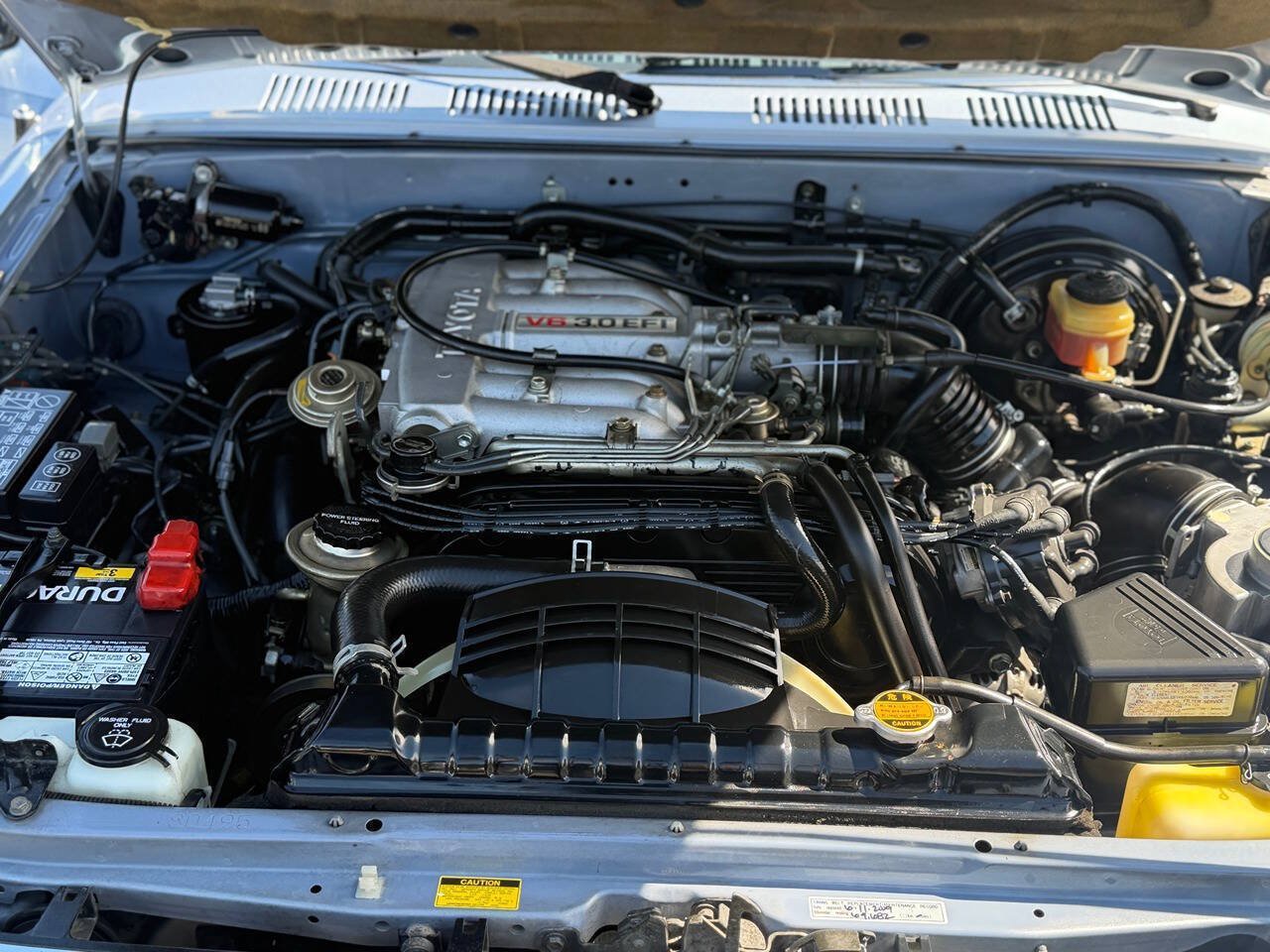 Used 1990 Toyota 4Runner SR5 AWD/4WD image 5