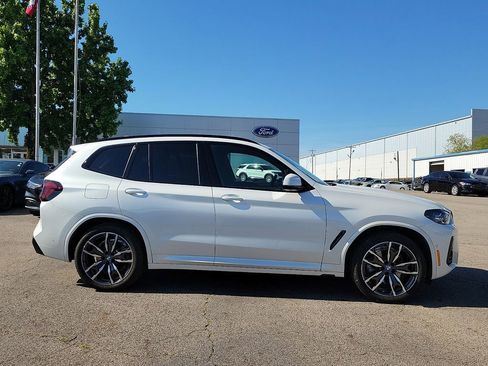 Used 2024 BMW X3 xDrive30i w/ Premium Package AWD/4WD image 6