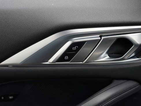 Used 2021 BMW 430i Convertible w/ Premium Package image 25