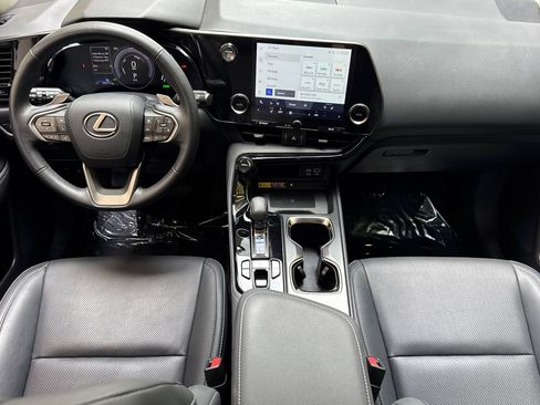 Used 2024 Lexus NX 350h AWD image 15