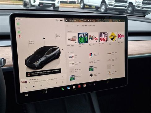 Used 2025 Tesla Model Y Performance image 17