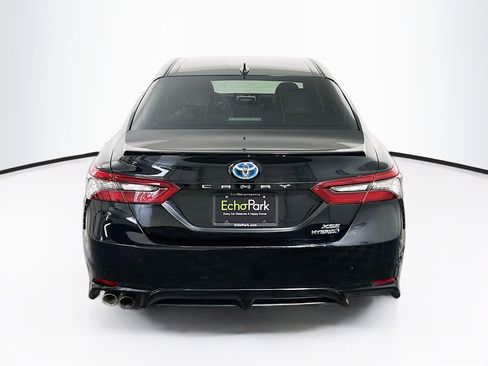 Used 2021 Toyota Camry XSE w/ Cold Weather Package image 7