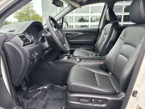 Used 2019 Honda Ridgeline RTL-T image 10