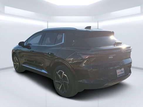 Used 2024 Chevrolet Equinox EV LT w/ LPO, Active Package image 5