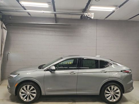 New 2026 Buick Envista Sport Touring FWD image 18