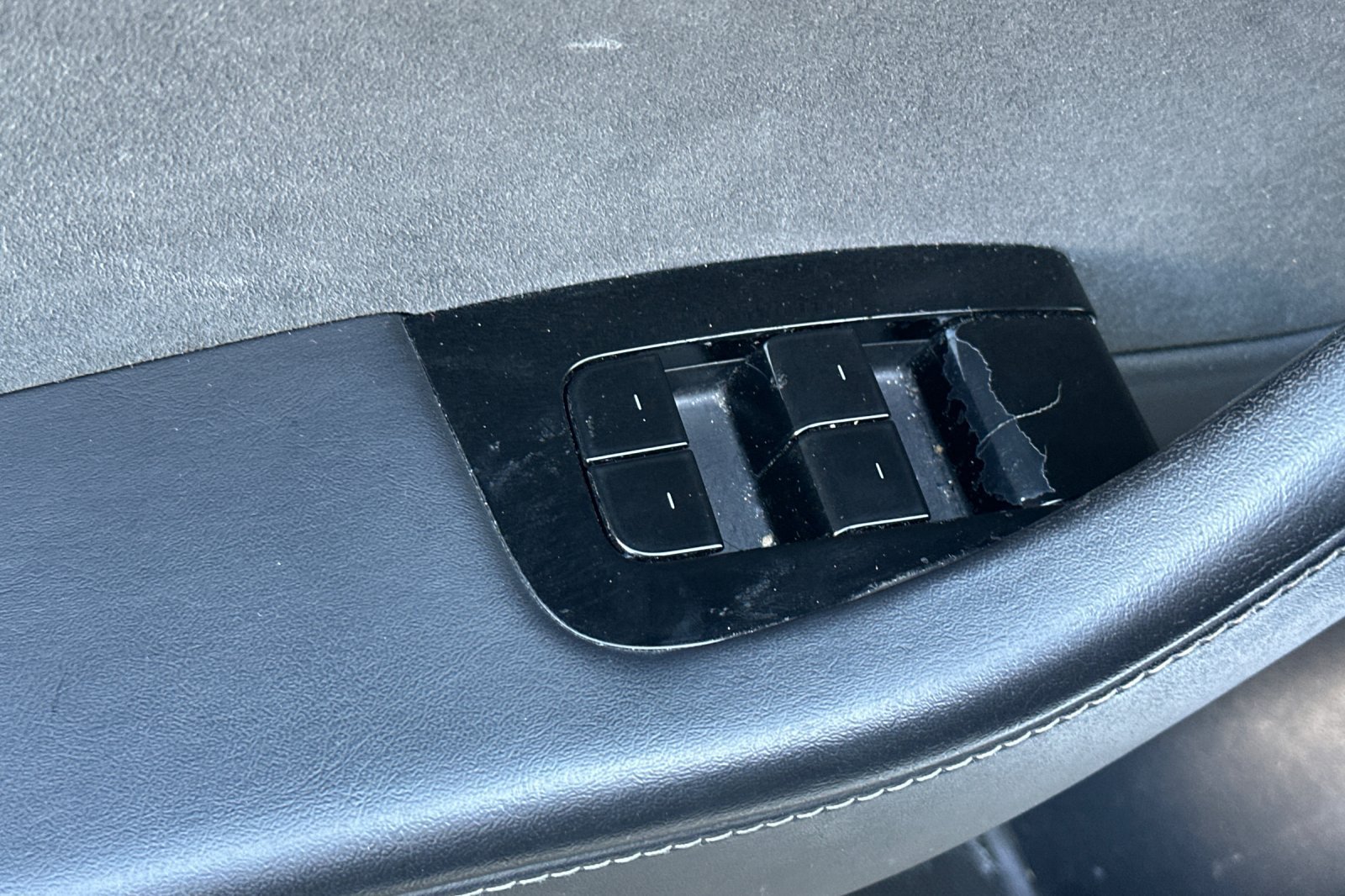 Used 2019 Tesla Model 3 Mid Range RWD image 12
