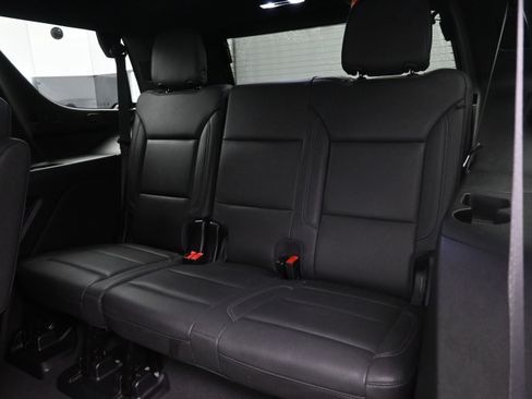 Used 2023 Chevrolet Tahoe LT w/ Luxury Package AWD/4WD image 14