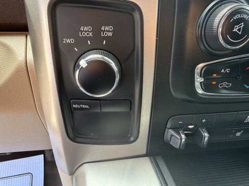Used 2017 RAM 3500 Big Horn AWD/4WD image 24