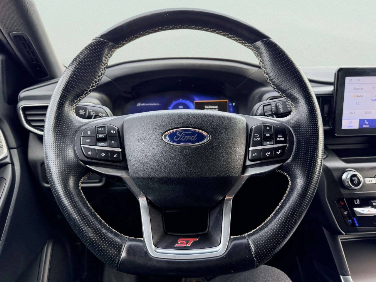 Used 2020 Ford Explorer ST AWD/4WD image 39
