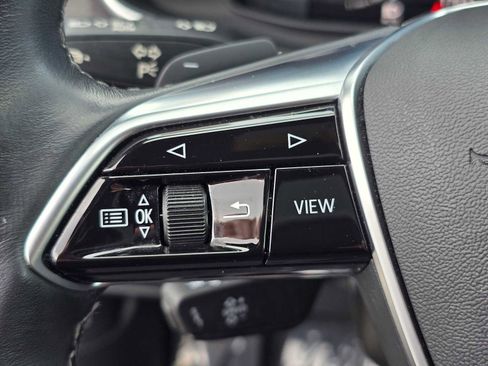 Used 2024 Audi A6 2.0T Premium image 36