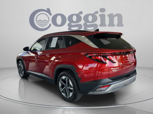 Used 2025 Hyundai Tucson SEL FWD image 3