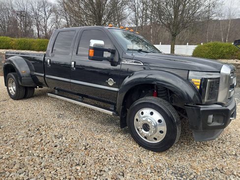 Used 2015 Ford F450 Platinum w/ Platinum Package image 9