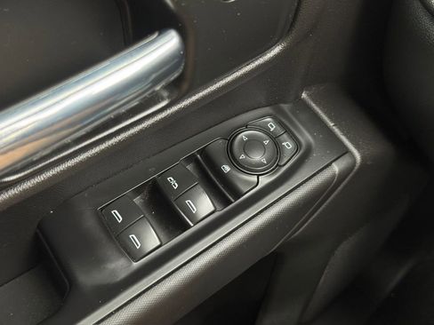 Used 2021 Chevrolet Silverado 1500 Custom image 20