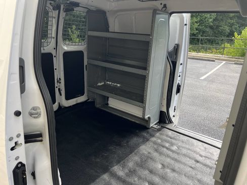 Used 2020 Nissan NV200 SV w/ Back Door Glass Package image 19