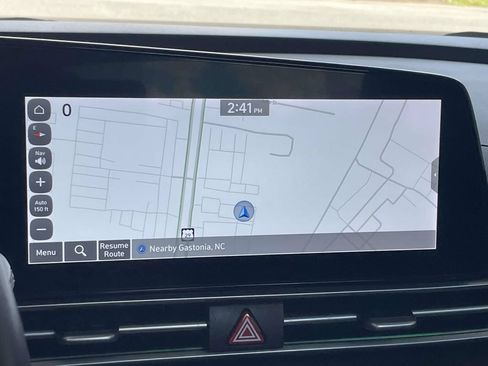 Certified 2025 Hyundai Elantra SEL FWD image 27