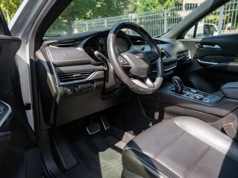 Used 2019 Cadillac XT4 Sport FWD image 10